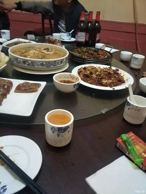 聚餐～k歌～叫代驾送我们回家