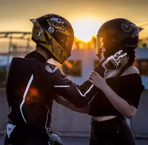 图赏| 机车情侣第3期