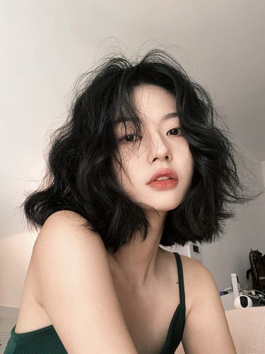 假发女生中分氛围感短卷发时尚羊毛卷初恋感头套减龄蓬松整顶发套