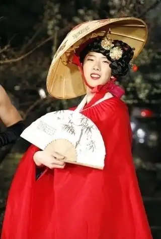 赵权金钟国沈昌珉人民网5月24日讯 近日,据泰国媒体报道,泰国某男子