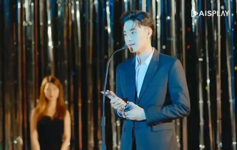 发现他好像又换了个cp,二是非你默属的主线,三四是缘来天注定的两对cp