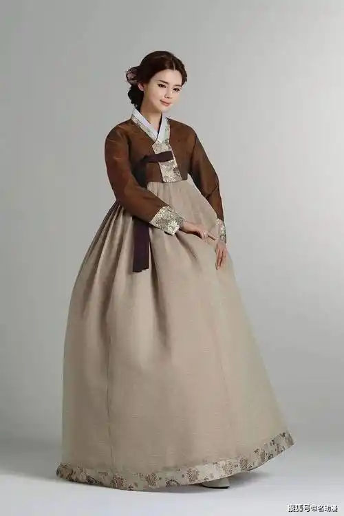 朝鲜族传统服饰美术素材参考