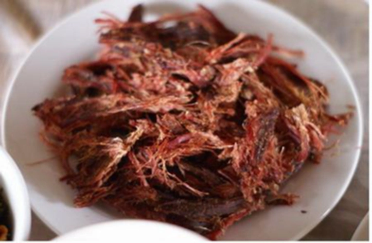 云南茶山美食行