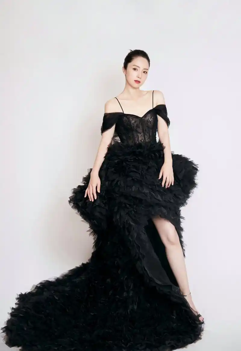 董璇一字带高跟鞋[色][色] #董璇