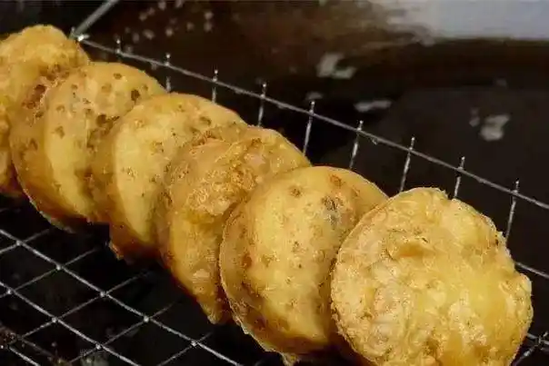 有一种汕尾特色小吃叫菜头圈