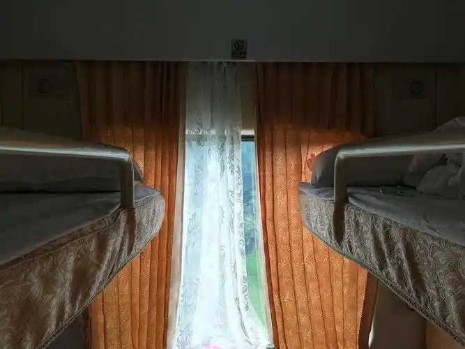 在火车软卧里做 火车软卧高级软卧-图片大观-奇异网