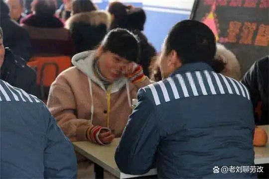 在监狱服刑的他为什么在狱内两次提起诉讼离婚