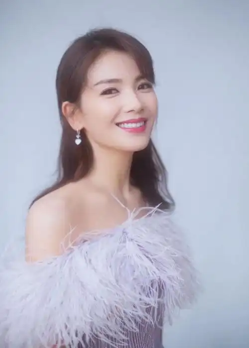 刘涛,李湘,陈赫已停播,大批艺人明星退出直播间-腾讯新闻