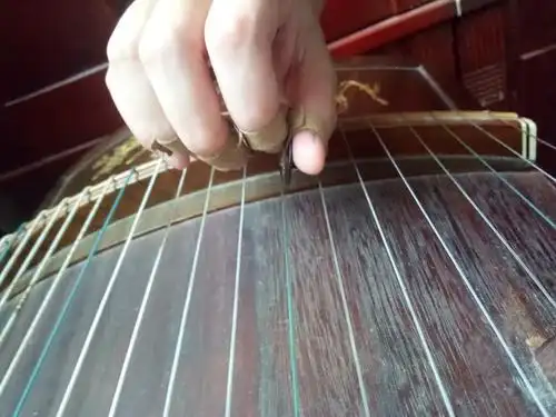 古筝普及之:摇指(基础版)