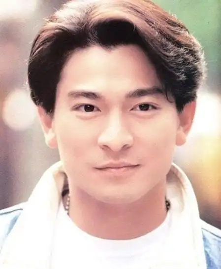 停更一个月掉粉几十万,刘德华的"清醒"打脸他们-推一下