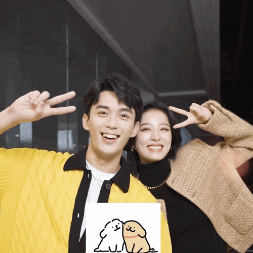 29岁女星出道8年买不起房,自建"八层楼",周雨彤真不简单