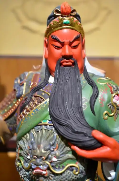 关羽是怎么从历史武将变成神灵的