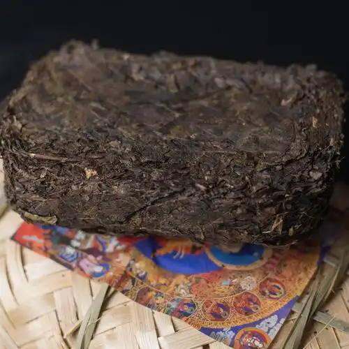 藏茶 雅安藏茶黑茶晶品条茶2600g雅安砖茶黑茶手筑茯砖千两茶康砖