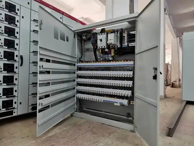 为什么配电箱有的装1个2个或3个电流互感器呢