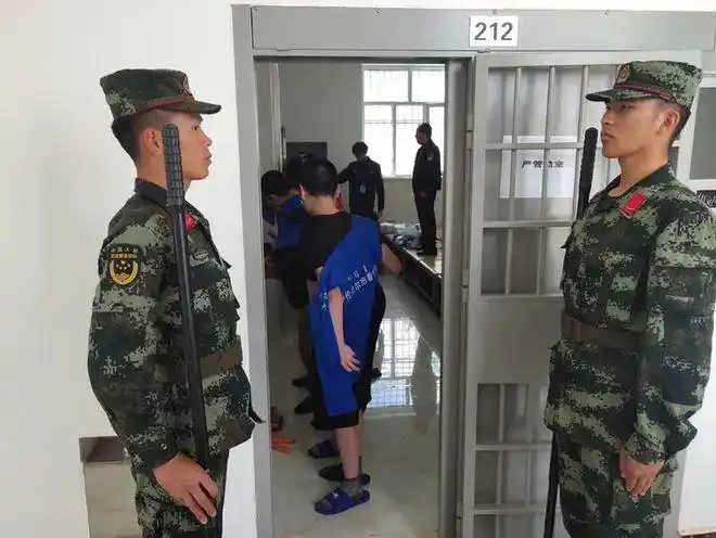 那年我被羁押在看守所经历一个死刑犯的最后时光