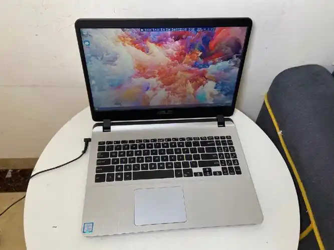 9新独显8代i5华硕y5000u,8代i5笔记本电脑15寸窄边屏4核15寸华硕