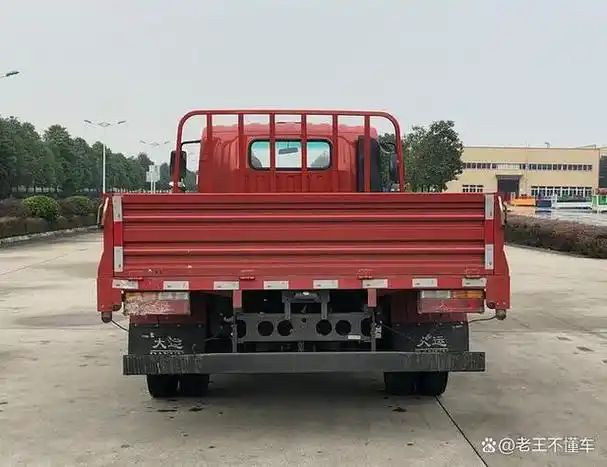 大货车后面的保险杠是干什么用的