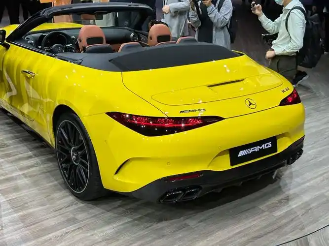 0t大v8,奔驰amg sl63敞篷跑车上市_腾讯新闻