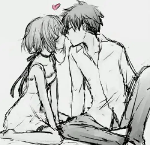 动漫情侣接吻头像线稿手绘黑白