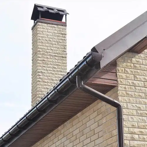 雨水管,是别墅屋面排水系统的主要组成部分,作用是将屋面檐槽内收集的