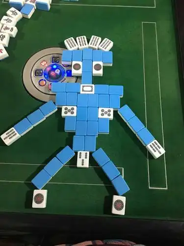 这麻将人,双击666 2年前