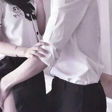 个性qq情侣头像下半身高清很潮的qq情侣头像下半身控图片