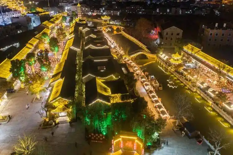 阜阳首批!特色美食体验街区…_美食街_颍上_餐饮