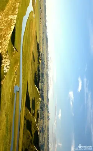 辽阔壮美的巴音布鲁克大草原