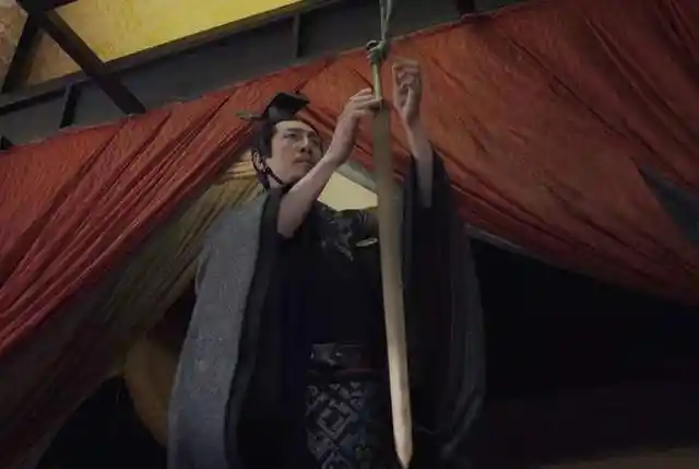 《大秦赋》嬴政大忍,"卧榻悬剑"太天真,合理中也有不合理|秦王|吕不韦