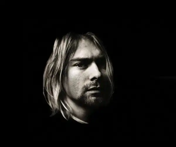 时间已过二十余年警方才首次公开柯本饮弹自杀工具