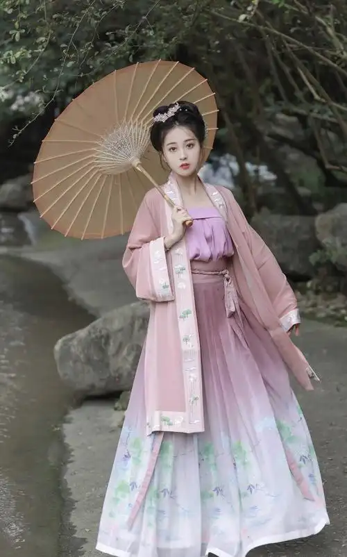 宋制汉服古装齐腰件套三件百迭改良原创宋抹长汉服