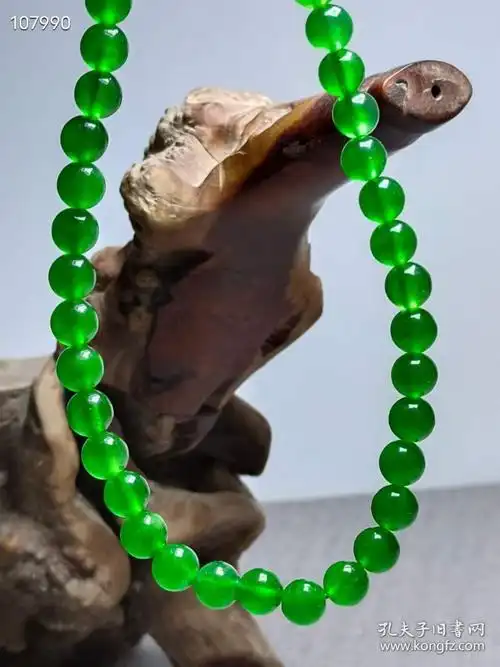 1龙石种高冰帝王绿翡翠项链完美细节如图