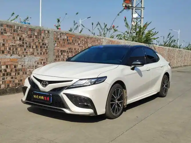 丰田 凯美瑞  2021款 2.5s 锋尚版图片