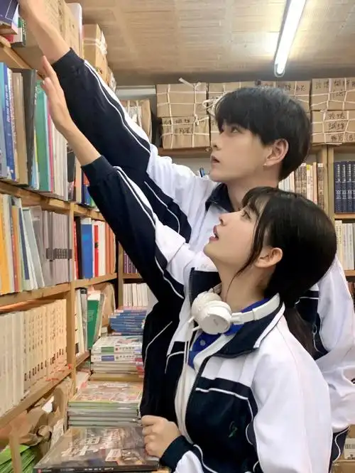 十八岁的双向暗恋校园剧男女主有脸了