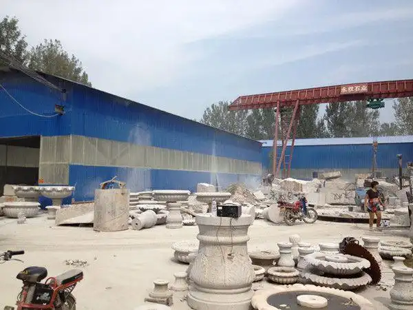 河北雕刻厂加工黄锈石喷泉石雕石材喷泉