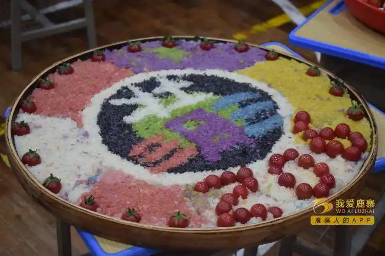 文明校园创建鹿寨中学五色糯米饭68七彩三月三