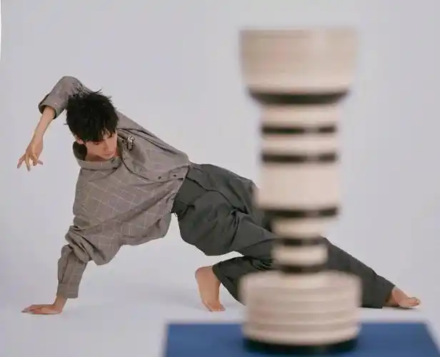 罗云熙学芭蕾舞出身的.