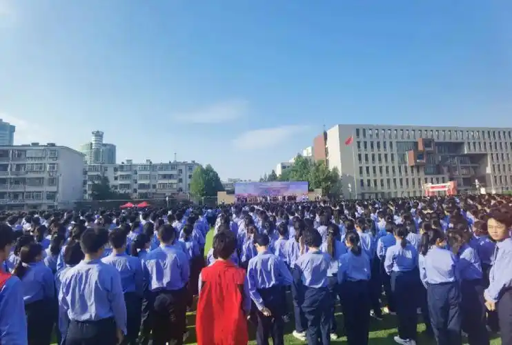 山东省实验中学2022届毕业典礼掠影