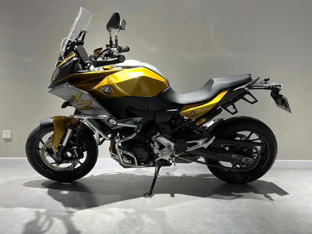 宝马f900xr 探险版 #摩托车 #机车  【上牌時間】 - 抖音