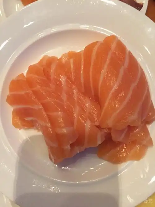 三文鱼-希尔顿视界美食自助餐厅-美团