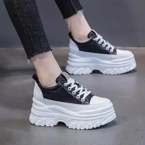 水钻厚底松糕鞋女8cm春新款ins潮运动休闲小白鞋真皮内增高老爹鞋