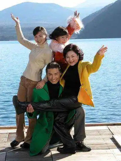 怀孕将老公捉奸在床却被赶走,女儿遭绑架惨死,她冲出绝境超励志