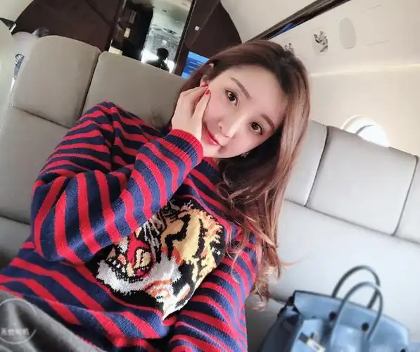 粉丝阮芳婷不仅是周杰伦的粉丝还是一个最美丽的粉丝,这颜值绝对可以