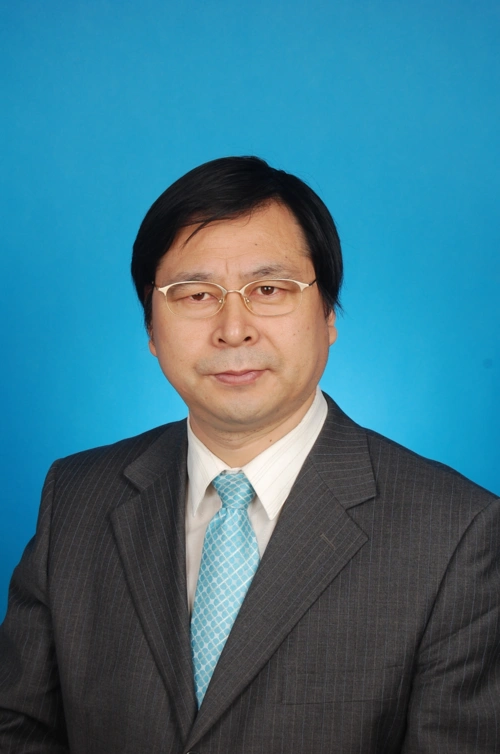 p data-id="gnbq8v0ydn">博士生导师.