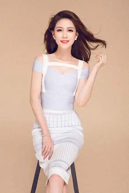 西安性别:女姓名:张馨月个人资料曾任北京卫视《看气象》节目主持人