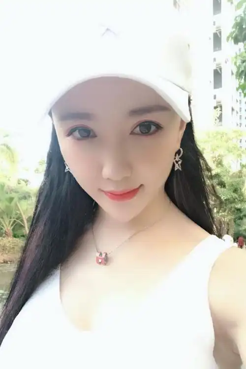 yy鹰团神豪为刀哥庆生文静现身生日现场这让沈曼情以何堪