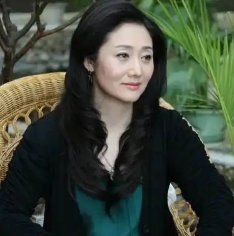 演员娟子:凭"令妃"大火,出道多年零绯闻,如今家庭幸福美满