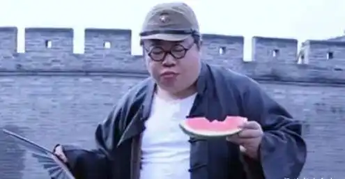 57岁刘金山近照暴胖,下巴跟脖子连在了一起,手臂壮实肚腩圆滚_李琦