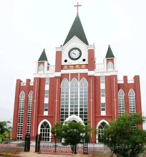 东北单体建筑第二大基督教堂――大连三十里堡堂