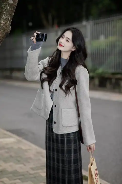 秋冬穿搭 小个子女生的穿搭法则 慵懒感穿搭